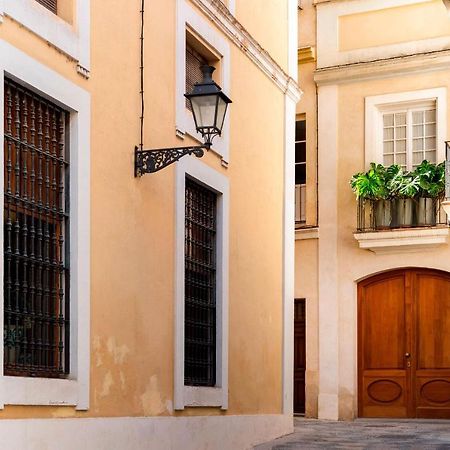 Genteel Home Pasaje Santa Cruz Севилья Экстерьер фото