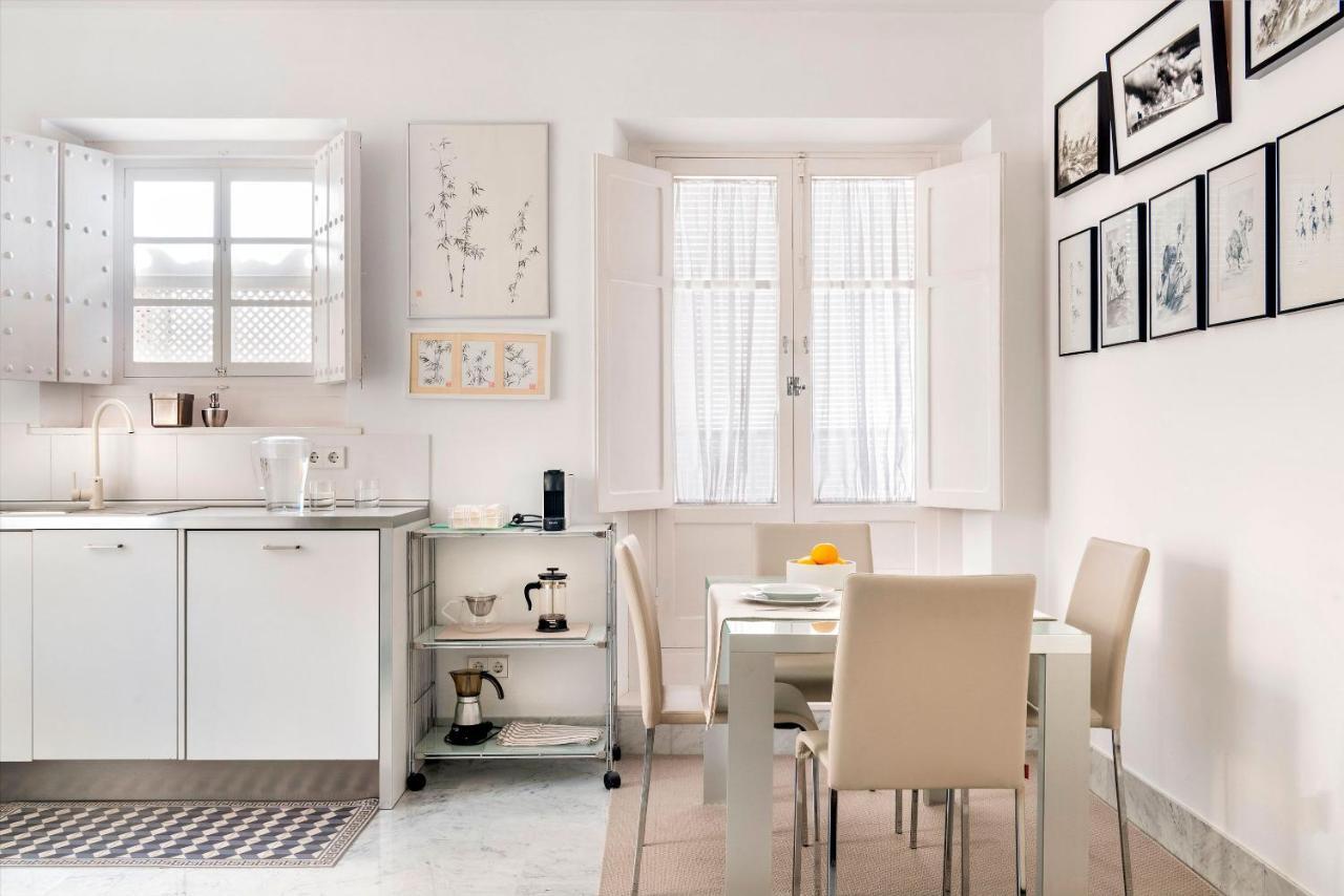 Genteel Home Pasaje Santa Cruz Севилья Экстерьер фото