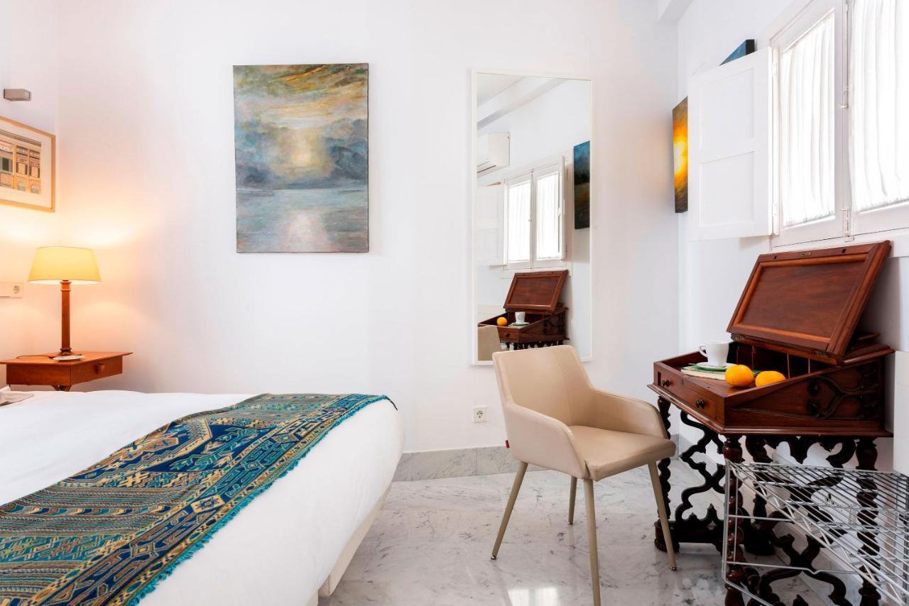Genteel Home Pasaje Santa Cruz Севилья Экстерьер фото